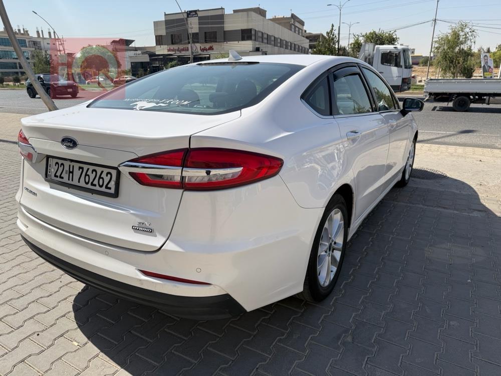 فورد فيوجن